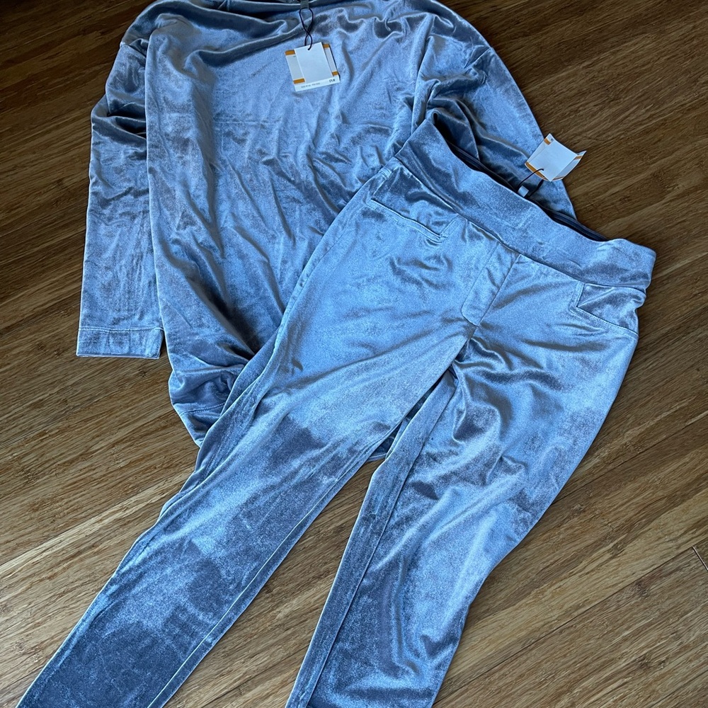 Matching velvet set